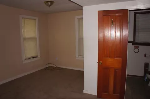 4111 E Goodwin St, De Motte, IN 46310 photo 5