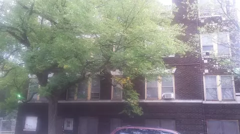 601 Delaware St, Gary, IN 46402 photo 2