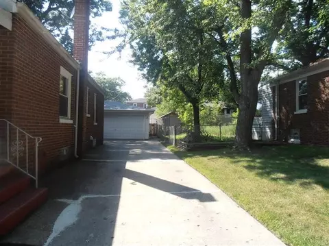 4456 Madison St, Gary, IN 46408 photo 4