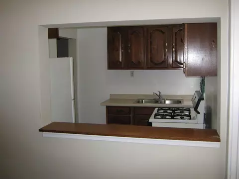 231 Doty St, Hammond, IN 46320 photo 2
