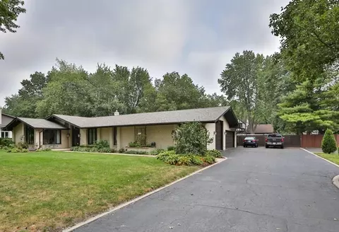 1900 Lambert Ln, Munster, IN 46321 photo 2