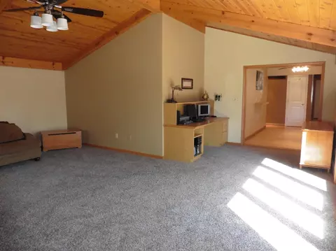 8308 Kooy Dr, Munster, IN 46321 photo 5