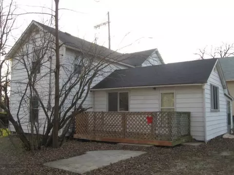 209 E Sigler St, Hebron, IN 46341 photo 6
