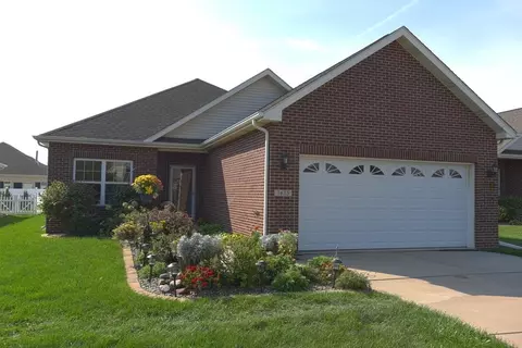 7425 E 103rd Ave, Crown Point, IN 46307 photo 1