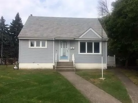7102 Mclaughlin Ave, Hammond, IN 46324 photo 1