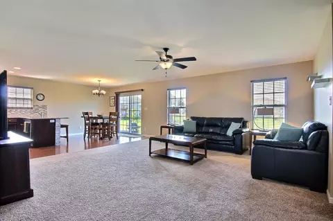 10780 Alabama St, Crown Point, IN 46307 photo 5