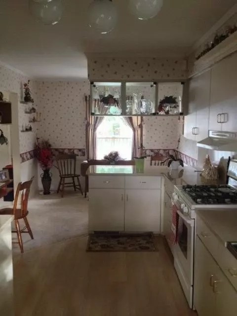 7338 Tapper Ave, Hammond, IN 46324 photo 10