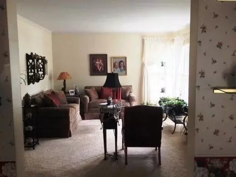 7338 Tapper Ave, Hammond, IN 46324 photo 4