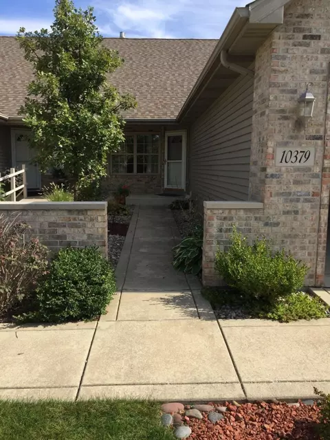 10379 Player St, Crown Point, IN 46307 photo 1