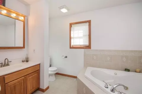 275 E 124th Ave, Crown Point, IN 46307 photo 9