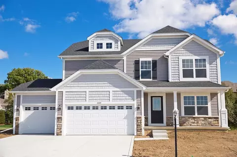 2204 Wicklow Dr, Valparaiso, IN 46385 photo 1