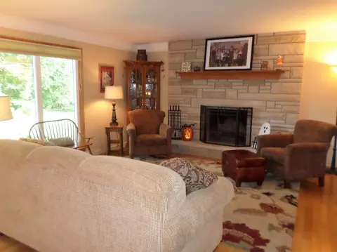 413 Fairview Ave, Crown Point, IN 46307 photo 6