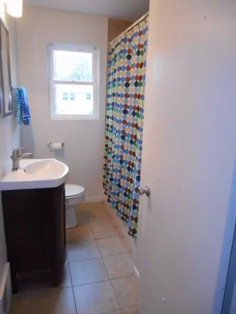 902 Elm St, Griffith, IN 46319 photo 5