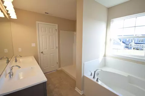 8800 Mallard Ln, Saint John, IN 46373 photo 10
