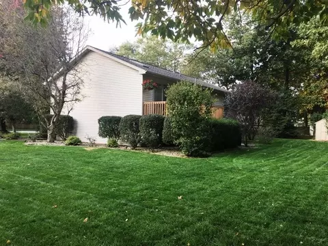 860 Commodore Ln, Porter, IN 46304 photo 5