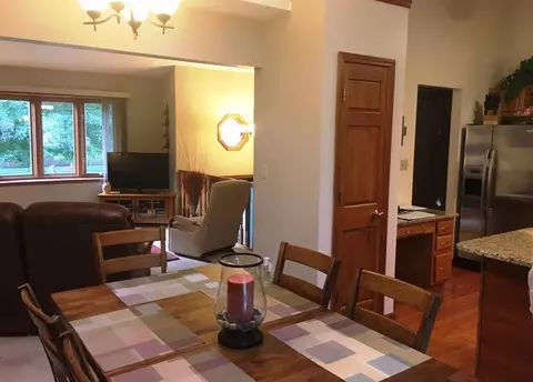 860 Commodore Ln, Porter, IN 46304 photo 8