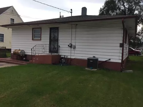 1361 Chase St, Gary, IN 46404 photo 3
