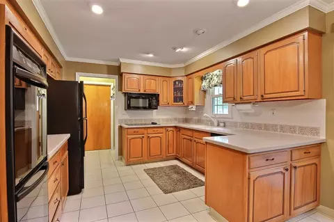 320 Elizabeth, Crown Point, IN 46307 photo 6
