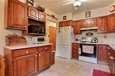 8929 Edison St, Crown Point, IN 46307 photo 7
