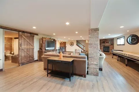 10341 Silver Maple Dr, Saint John, IN 46373 photo 7