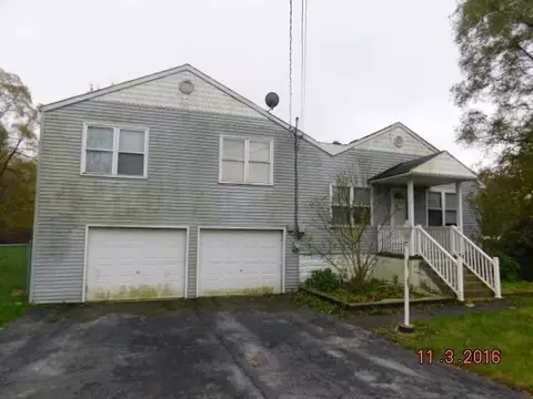 2129 Elm St, Griffith, IN 46319 photo 1