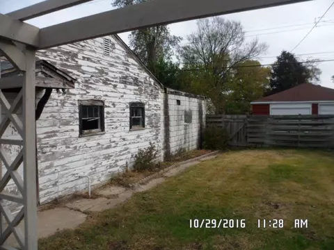 339 N Dwiggins, Griffith, IN 46319 photo 7