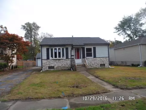 339 N Dwiggins, Griffith, IN 46319 photo 2