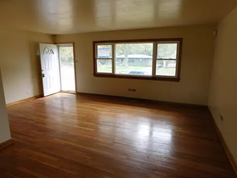 6941 Birch Ave, Gary, IN 46403 photo 3