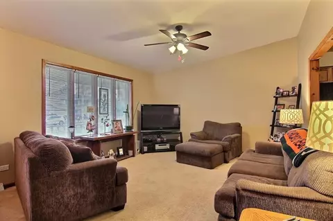 8670 Morse Pl, Crown Point, IN 46307 photo 3