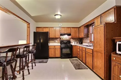 8670 Morse Pl, Crown Point, IN 46307 photo 6