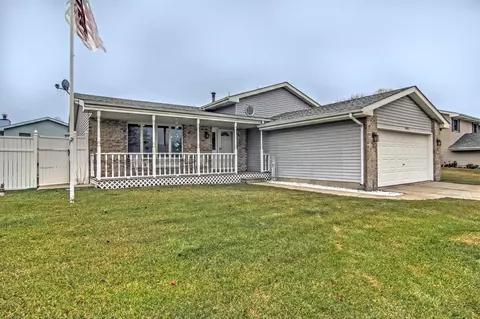 8670 Morse Pl, Crown Point, IN 46307 photo 1
