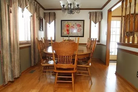 1808 N Jay St, Griffith, IN 46319 photo 5