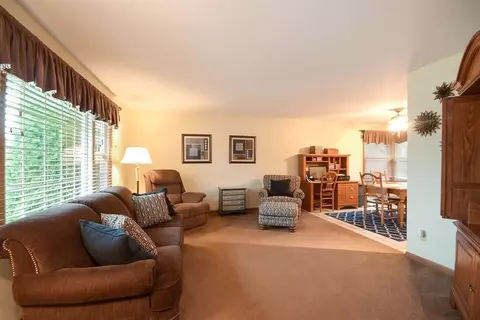 514 Evergreen Ln, Munster, IN 46321 photo 6