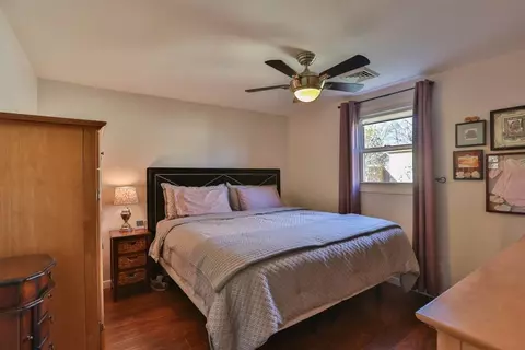 802 N Indiana St, Griffith, IN 46319 photo 7