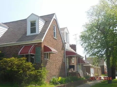 1649 Warwick Ave, Whiting, IN 46394 photo 2