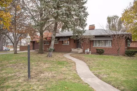 745 N Broad St, Griffith, IN 46319 photo 2
