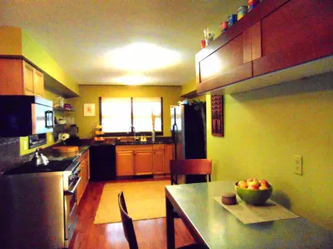 724 Morgan St, Gary, IN 46403 photo 7
