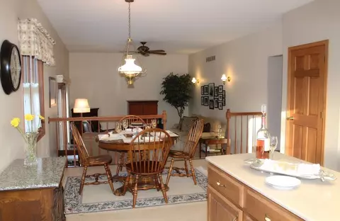1401 Brandywine Dr, Munster, IN 46321 photo 5
