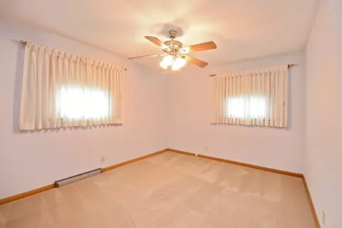 1523 Macarthur Blvd, Munster, IN 46321 photo 7