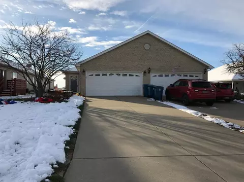 7763 E 108th Ave, Crown Point, IN 46307 photo 3