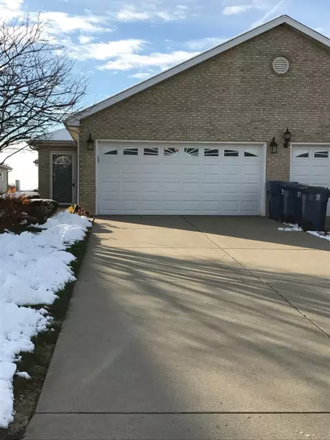 7763 E 108th Ave, Crown Point, IN 46307 photo 1