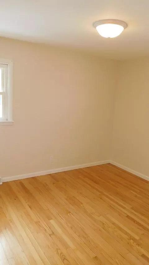 7141 Birch Ave, Gary, IN 46403 photo 10