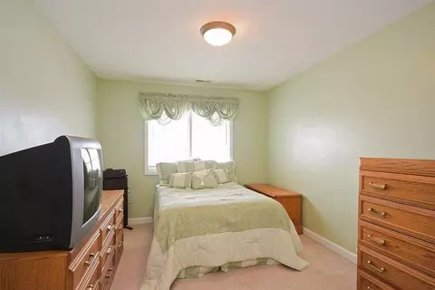 10160 Margo Ln, Munster, IN 46321 photo 7