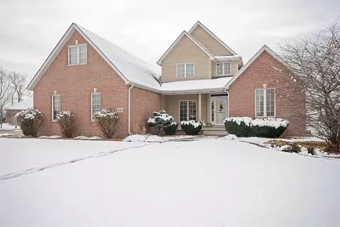 10160 Margo Ln, Munster, IN 46321 photo 1