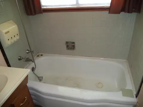4225 Ryan Ct, Gary, IN 46403 photo 10