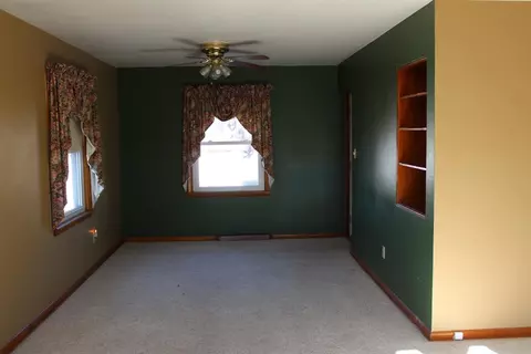 802 Elm St, Griffith, IN 46319 photo 3