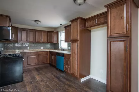 10603 Baker Pl, Crown Point, IN 46307 photo 6