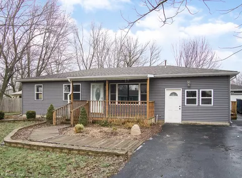 10603 Baker Pl, Crown Point, IN 46307 photo 1