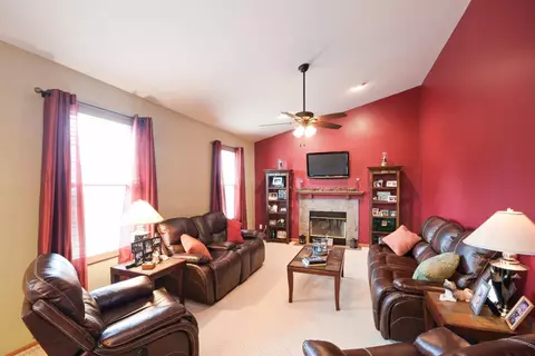 12420 Brookside Dr, Crown Point, IN 46307 photo 5