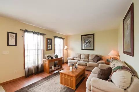 12420 Brookside Dr, Crown Point, IN 46307 photo 2
